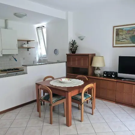 Apartmán Bilocale Accogliente Da 2-6 Persone, 20 M Dal Mare